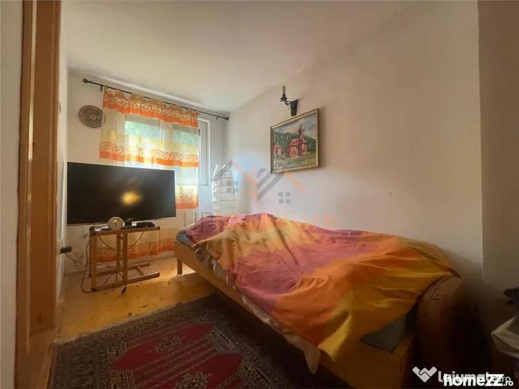Casă cu 6 camere cu Teren 325 Mp în Remeți