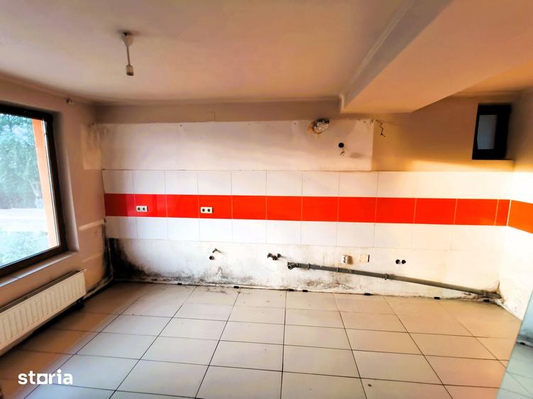 Casă cu 4 camere cu Teren 300 Mp în Sântandrei