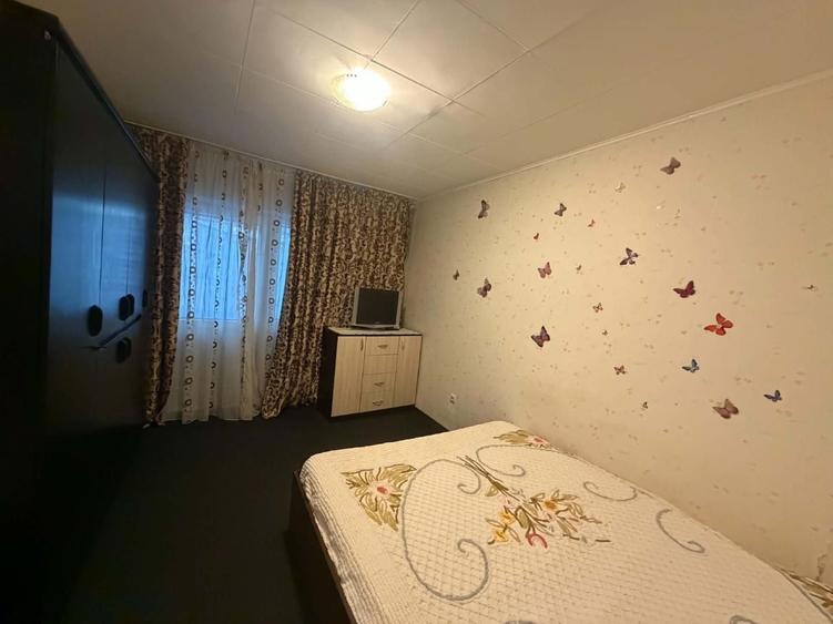 Apartament cu 2 camere decomandat în Exterior Vest