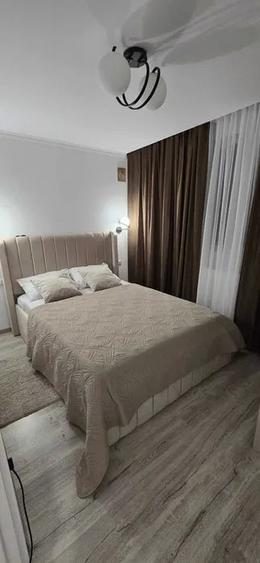 Apartament cu 2 camere semidecomandat, mobilat în Gorjului