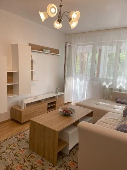 Apartament cu 2 camere semidecomandat în Dristor