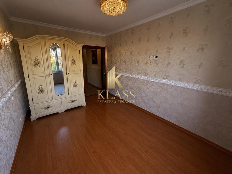 Apartament cu 3 camere decomandat, mobilat în Doamna Ghica