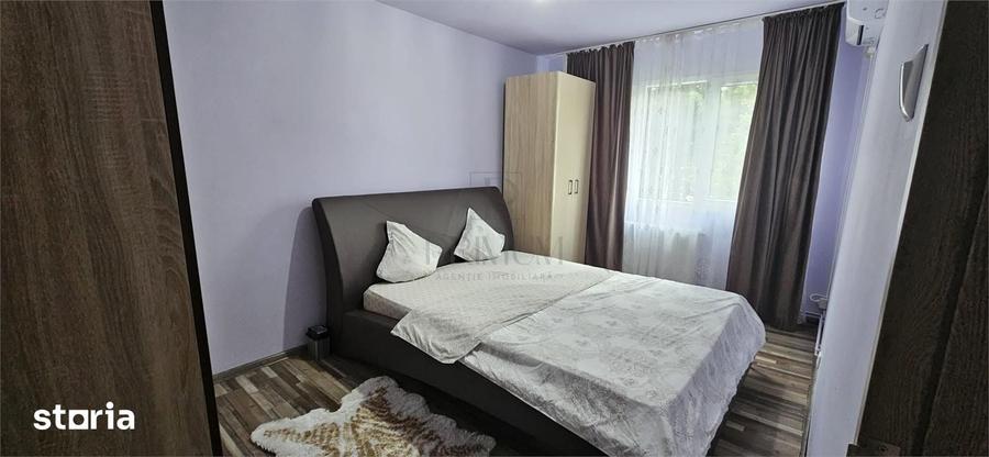 Apartament cu 3 camere semidecomandat în Circumvalațiunii