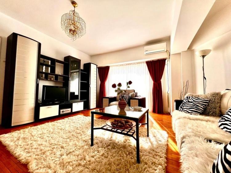 Apartament cu 2 camere decomandat, mobilat în P-ța Unirii