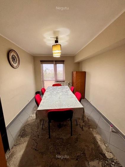 Apartament cu 3 camere decomandat, mobilat în Unirii
