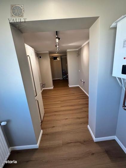 Apartament cu 4 camere semidecomandat, mobilat în Rahova