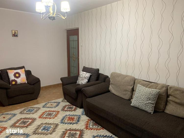 Apartament cu 2 camere decomandat în Valea Rosie