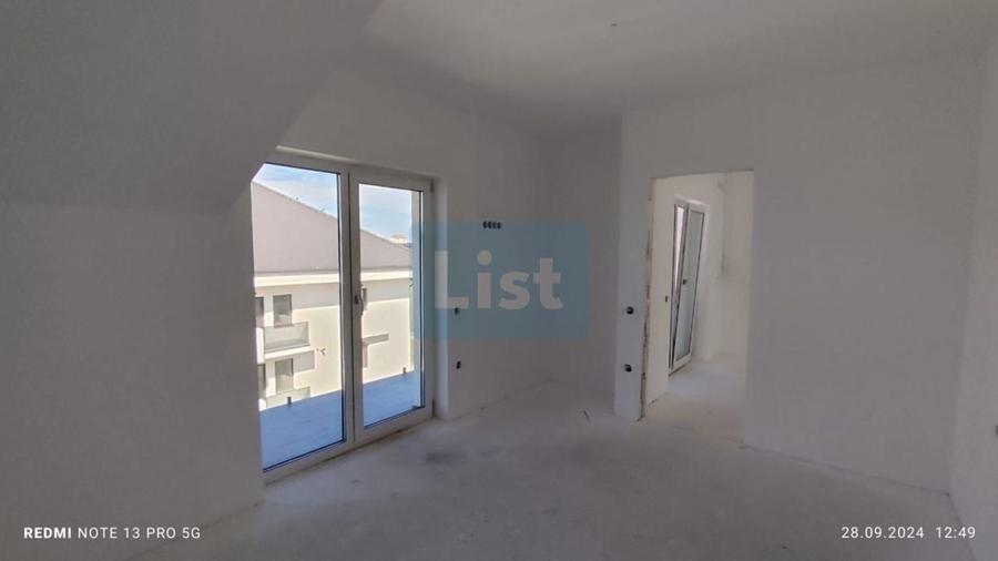Apartament cu 3 camere decomandat în Mihai Viteazul