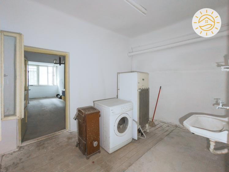 Apartament cu 2 camere decomandat în Centrul Istoric