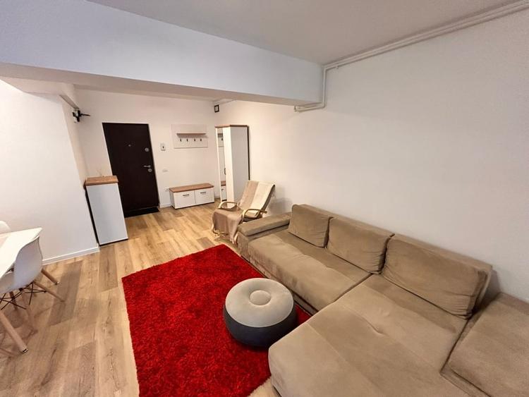 Apartament cu 2 camere decomandat, mobilat în Tomis Plus