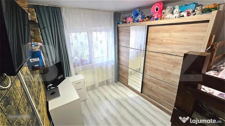 Apartament de vanzare, decomandat, 45 mp utili, 2 balcoane, - 3