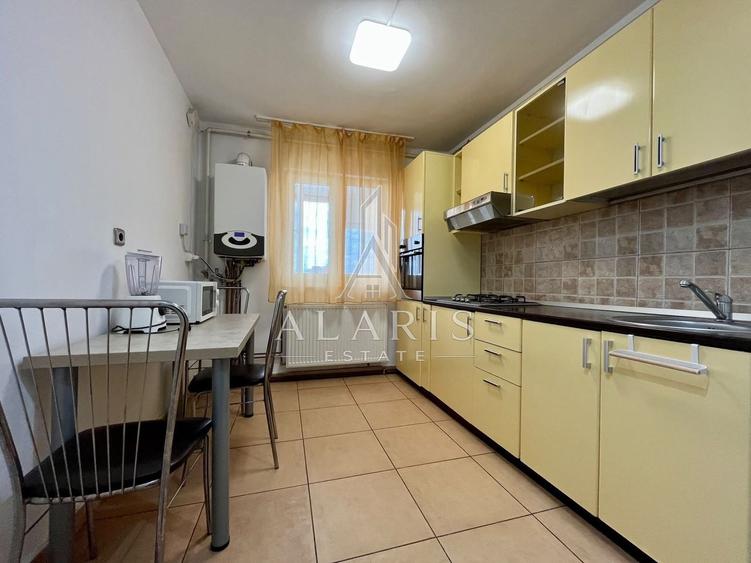 Apartament cu 3 camere decomandat, mobilat în Complex Studențesc