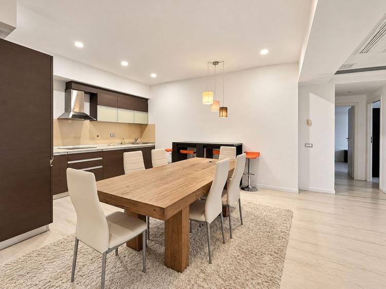 Apartament cu 3 camere decomandat, mobilat în Herăstrău