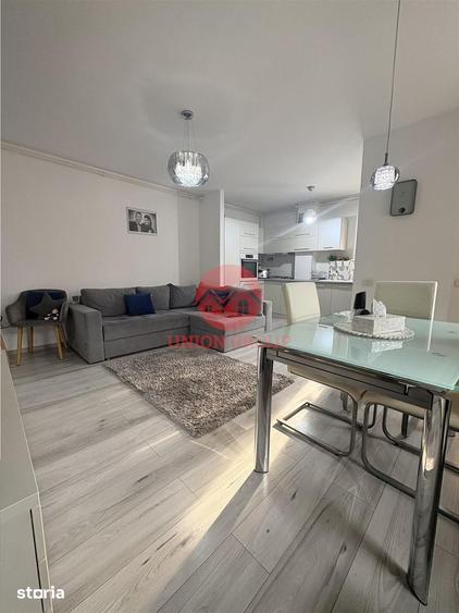 Apartament cu 3 camere, mobilat în Km 4