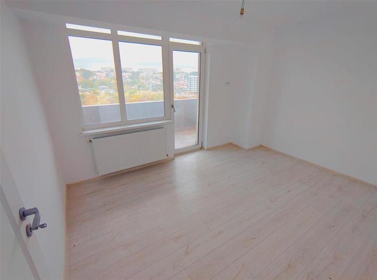 Apartament cu 2 camere decomandat în Tătărași