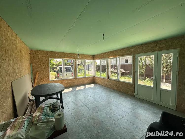 Casă cu 2 camere cu Teren 350 Mp în Cazasu