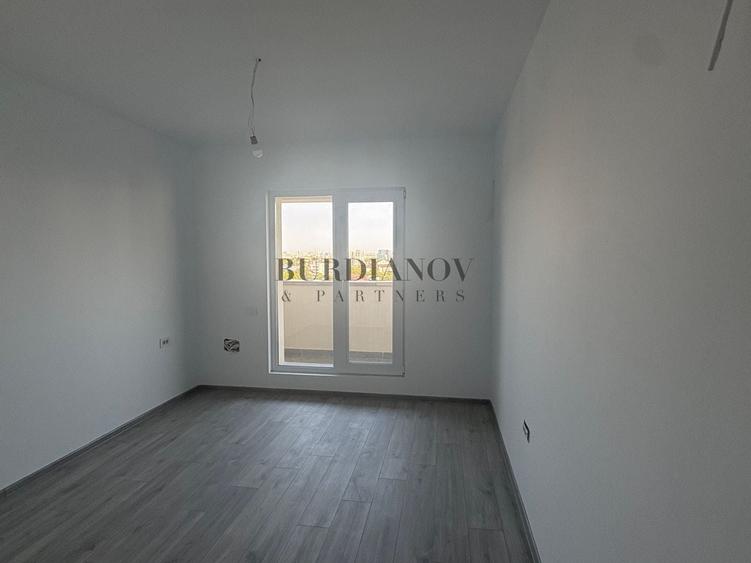 Apartament cu 3 camere decomandat în Lacul Morii