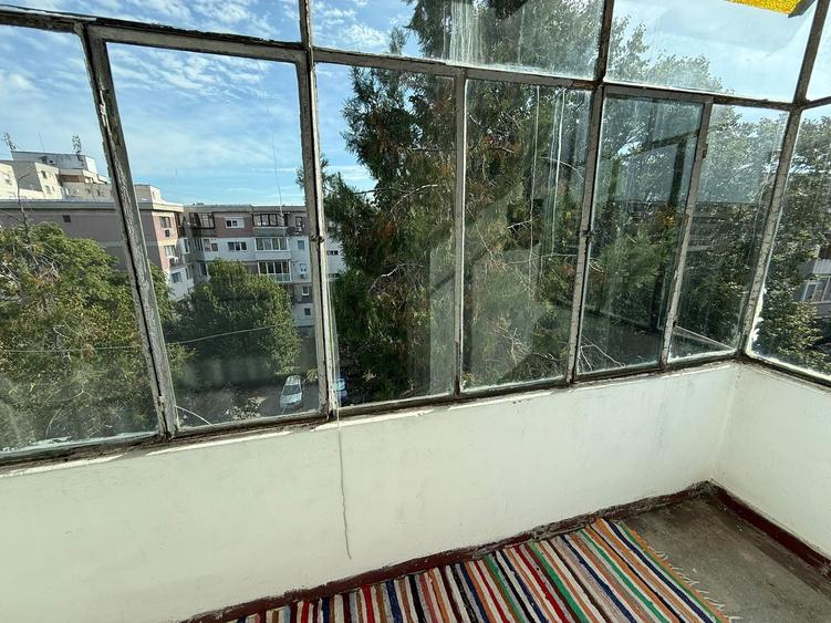 Apartament cu 2 camere semidecomandat în Ultracentral