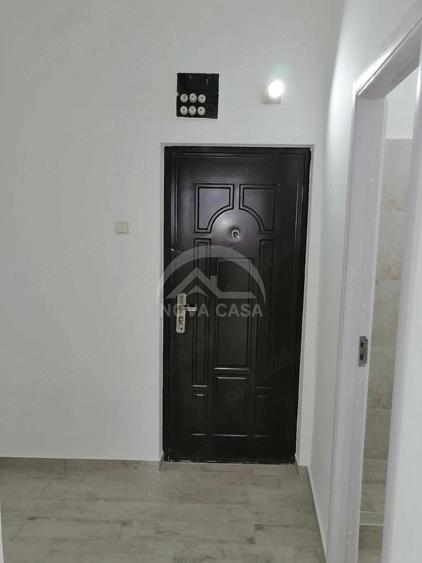 Garsonieră decomandată în Troianu