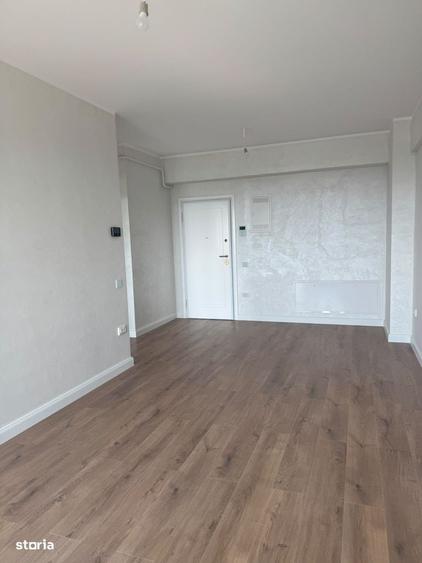 Apartament cu 7 camere în Central