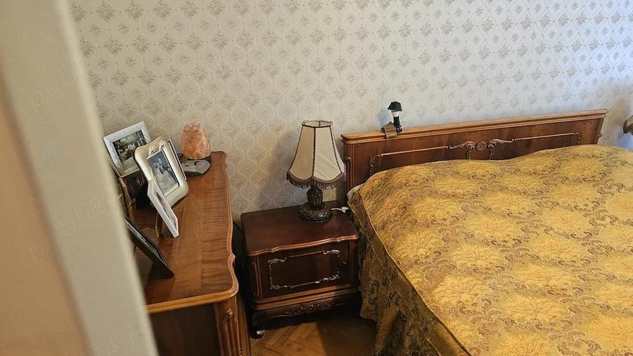 Apartament cu 3 camere semidecomandat în Iancului