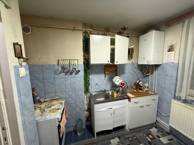 Apartament mobilat semidecomandat confort 1 central et4 gata de mutat - 5