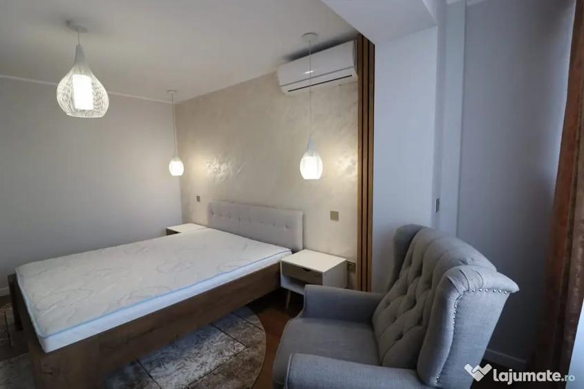 Apartament cu 2 camere semidecomandat în Central