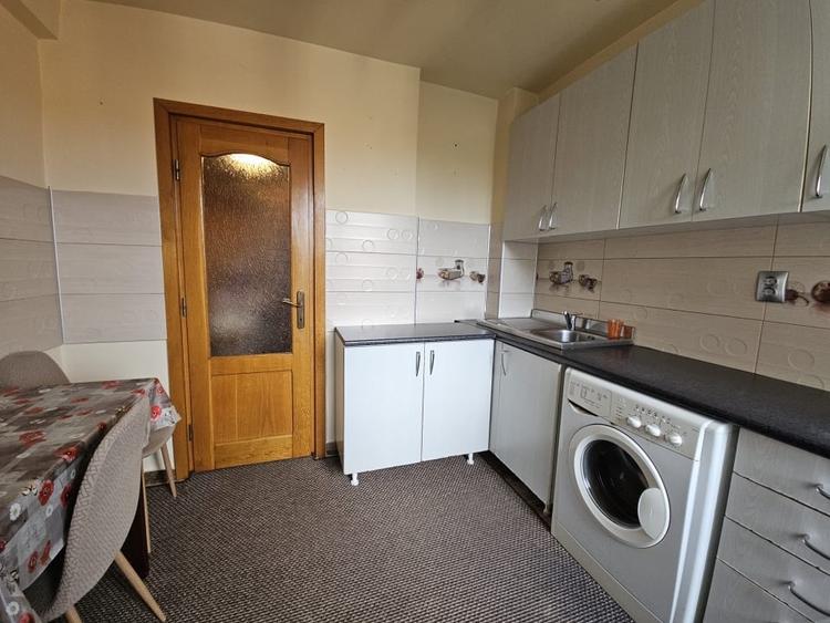 Apartament cu 2 camere semidecomandat, mobilat în Grigorescu