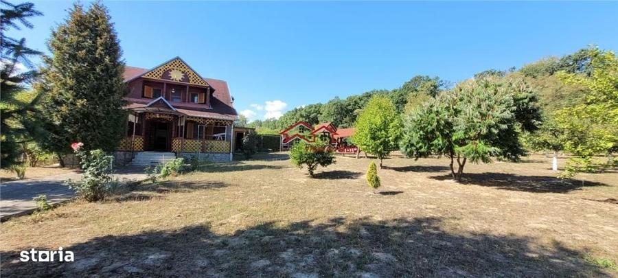 Casă cu 4 camere în Poplaca