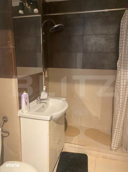 Apartament cu 2 camere, mobilat în Soarelui