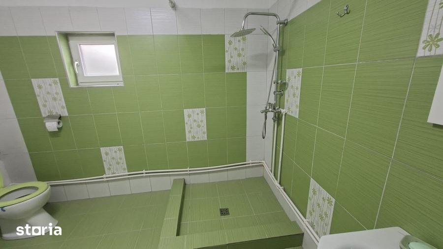 Casă cu 2 camere cu Teren 1746 Mp în Rătești