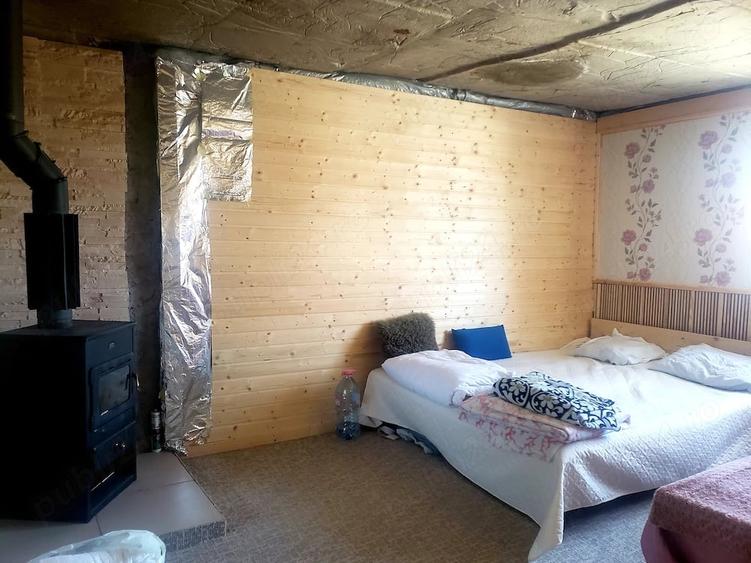 Casă cu 3 camere cu Teren 1200 Mp în Bălănești