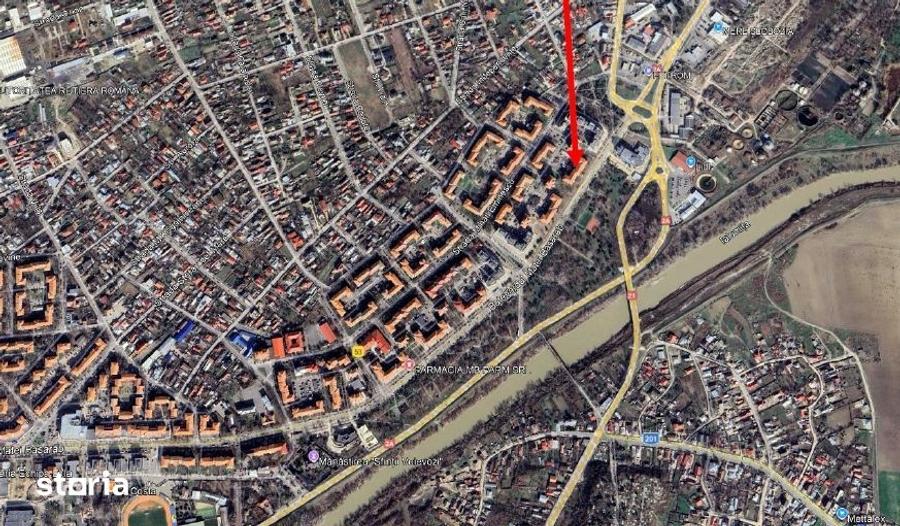 Apartament cu 3 camere decomandat în Ciulnița