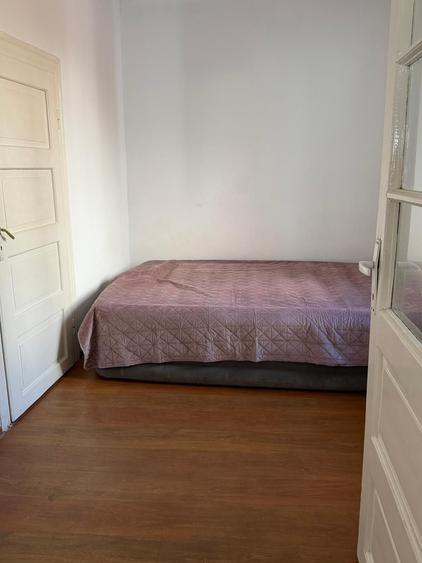Casă cu 4 camere decomandat cu Teren 150 Mp în Central