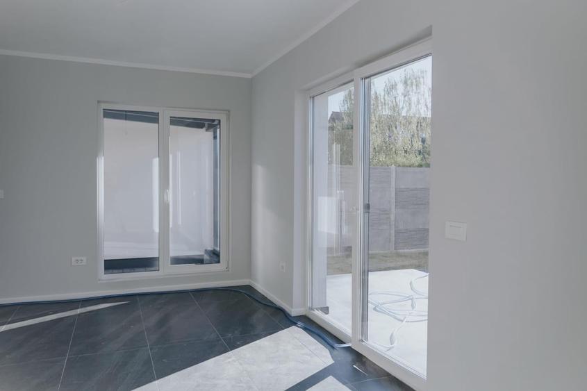 Casă individuală cu 2 camere cu Garaj în Remetea Mare