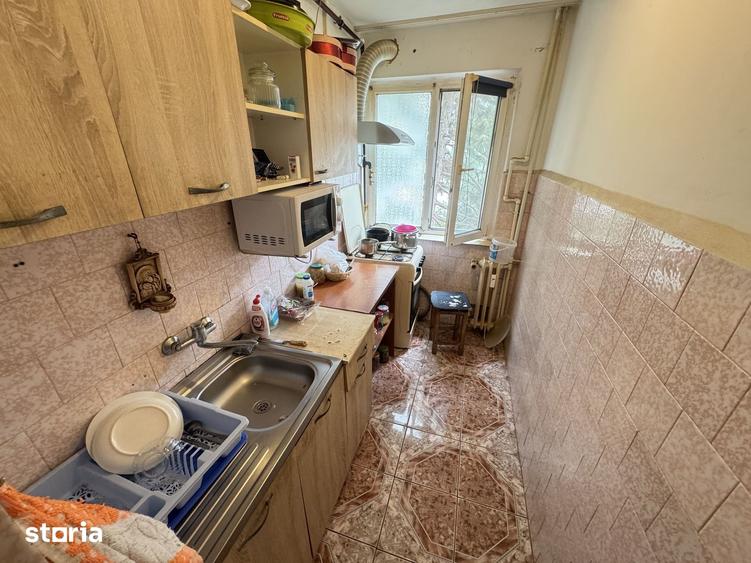 Apartament cu 2 camere, mobilat în Km 4