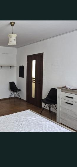 Garsonieră decomandată în Bartolomeu