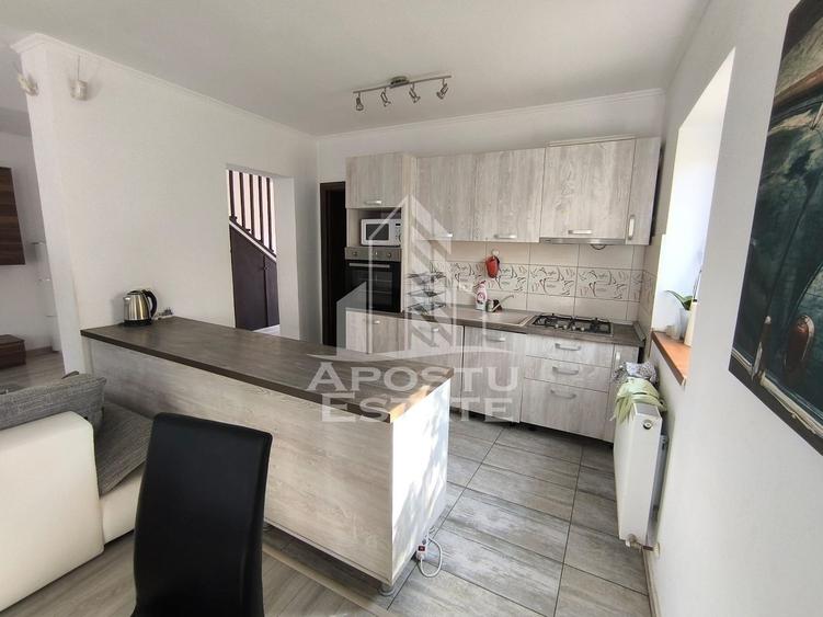 Duplex cu 4 camere cu Canalizare în Dumbrăvița