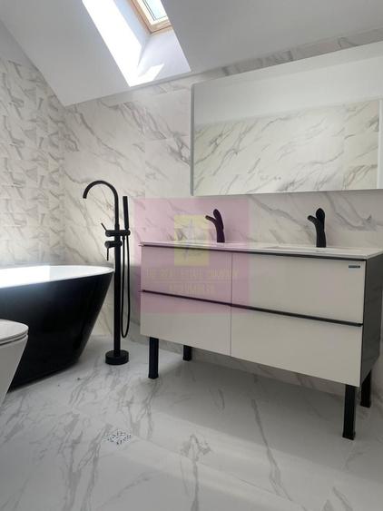 Duplex cu 4 camere cu Canalizare în Mogoșoaia