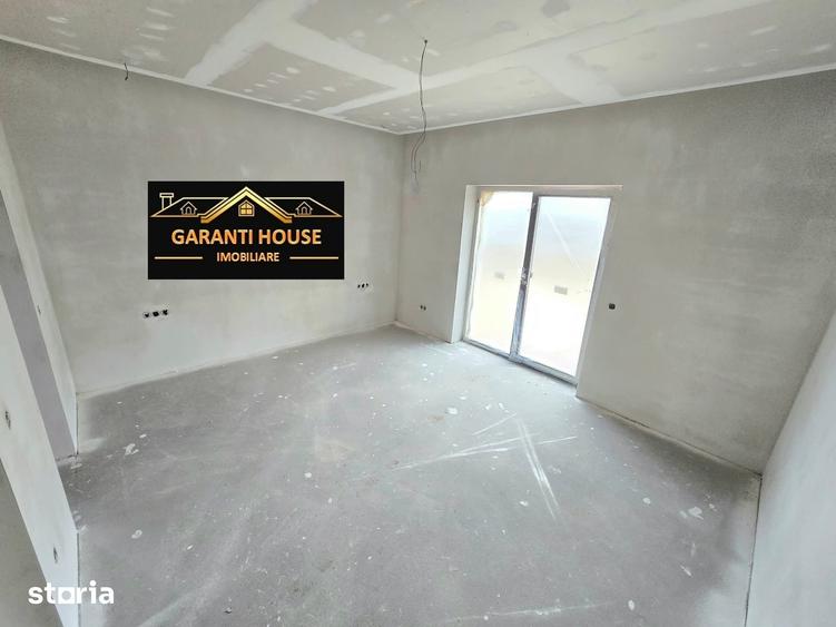 Casă cu 4 camere cu Teren 690 Mp în Central
