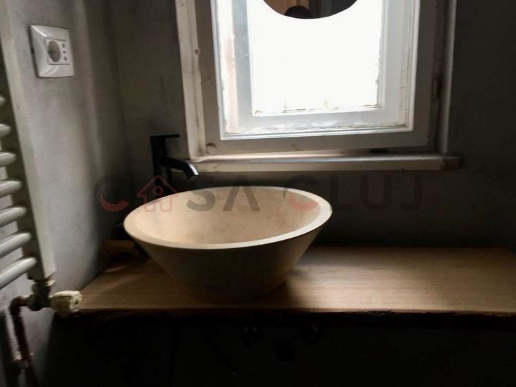 Apartament cu 3 camere decomandat, mobilat în Ultracentral