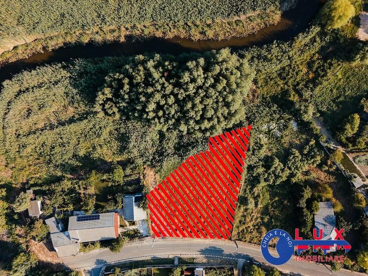 Teren de 1500 mp, în Murighiol