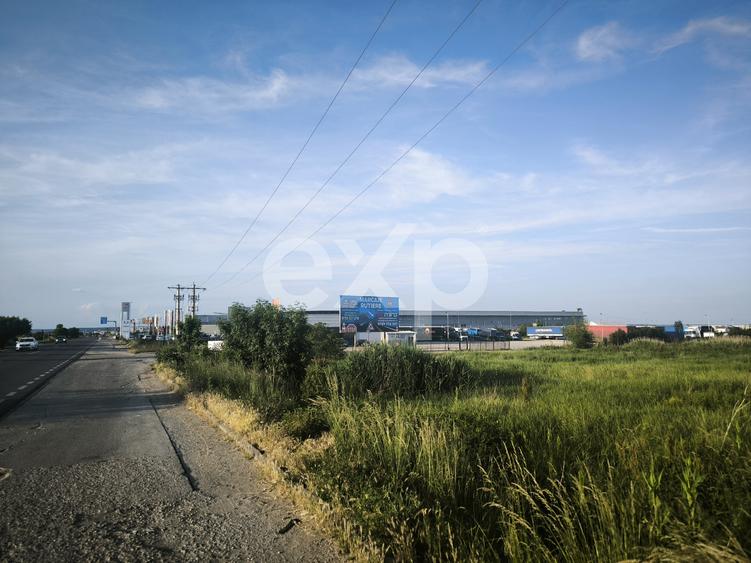 Teren Construcții intravilan de 11600 mp, în Exterior Sud