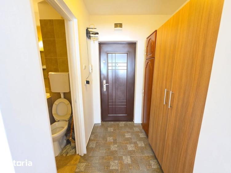 Garsonieră semidecomandată, mobilată în Sud