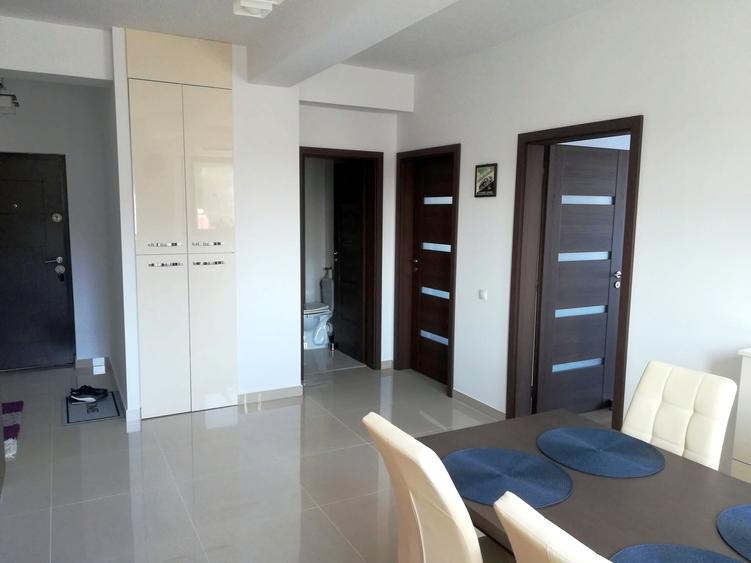 Apartament cu 2 camere decomandat în Mărăști