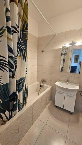Vanzare apartament 2 camere mobilat , utilat Bdul Metalurgiei - 8