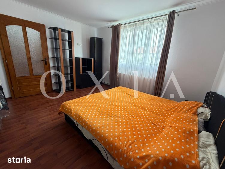 Casă cu 5 camere cu Teren 200 Mp în Moșnița Nouă