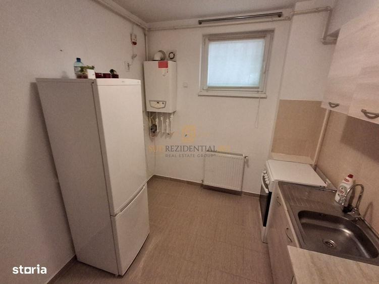 Apartament cu 2 camere decomandat în Central — fotografia 3