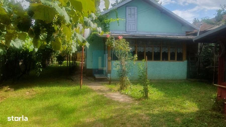 Casă cu 3 camere în Tufeni