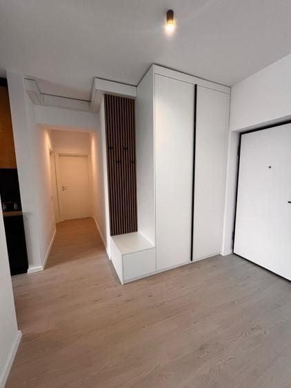 Apartament cu 2 camere decomandat, mobilat în Sisești